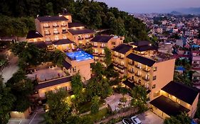 Bar Peepal Resort